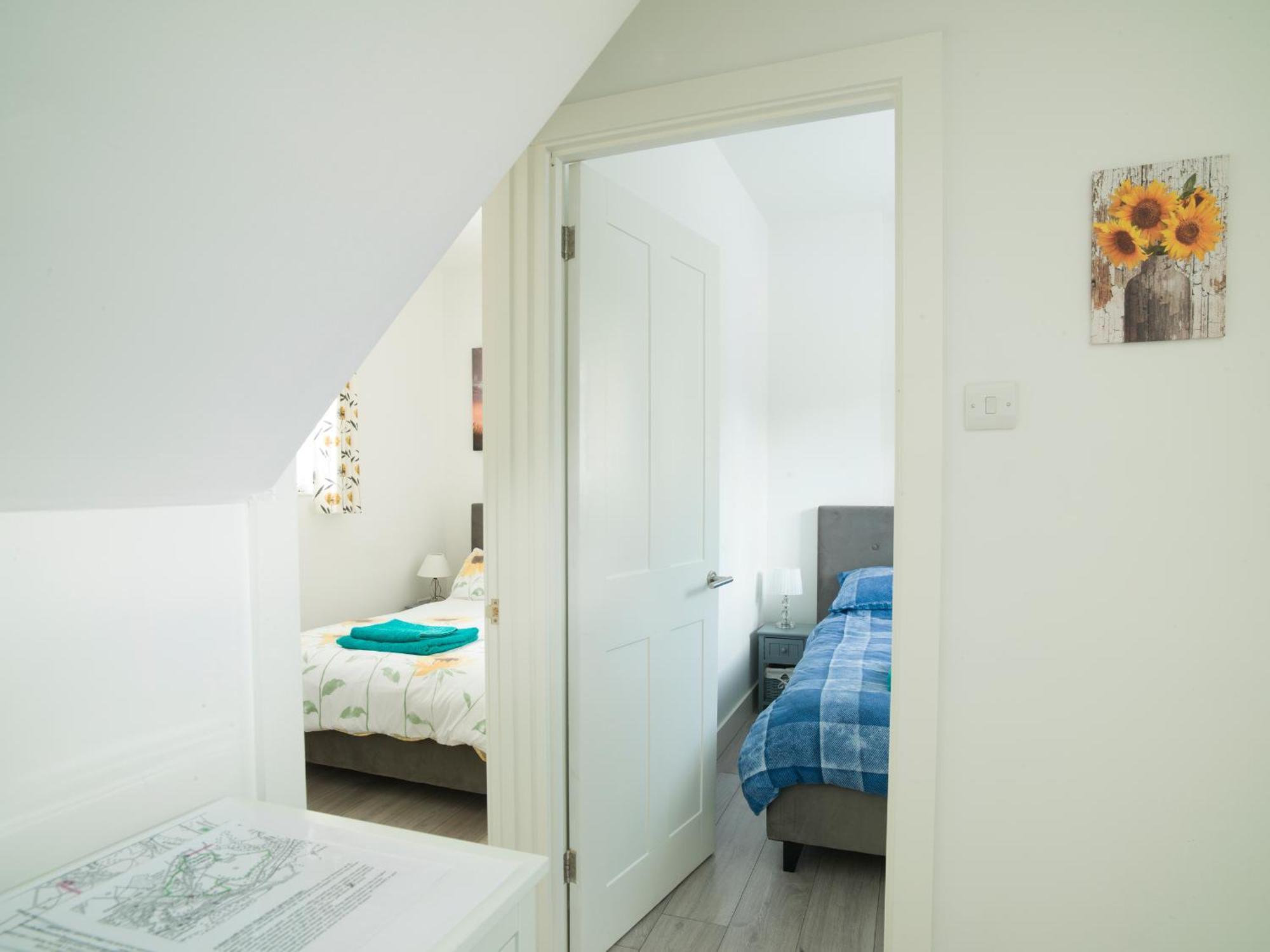 Stunning Modern Apartment In The Cotswolds Chalford Экстерьер фото