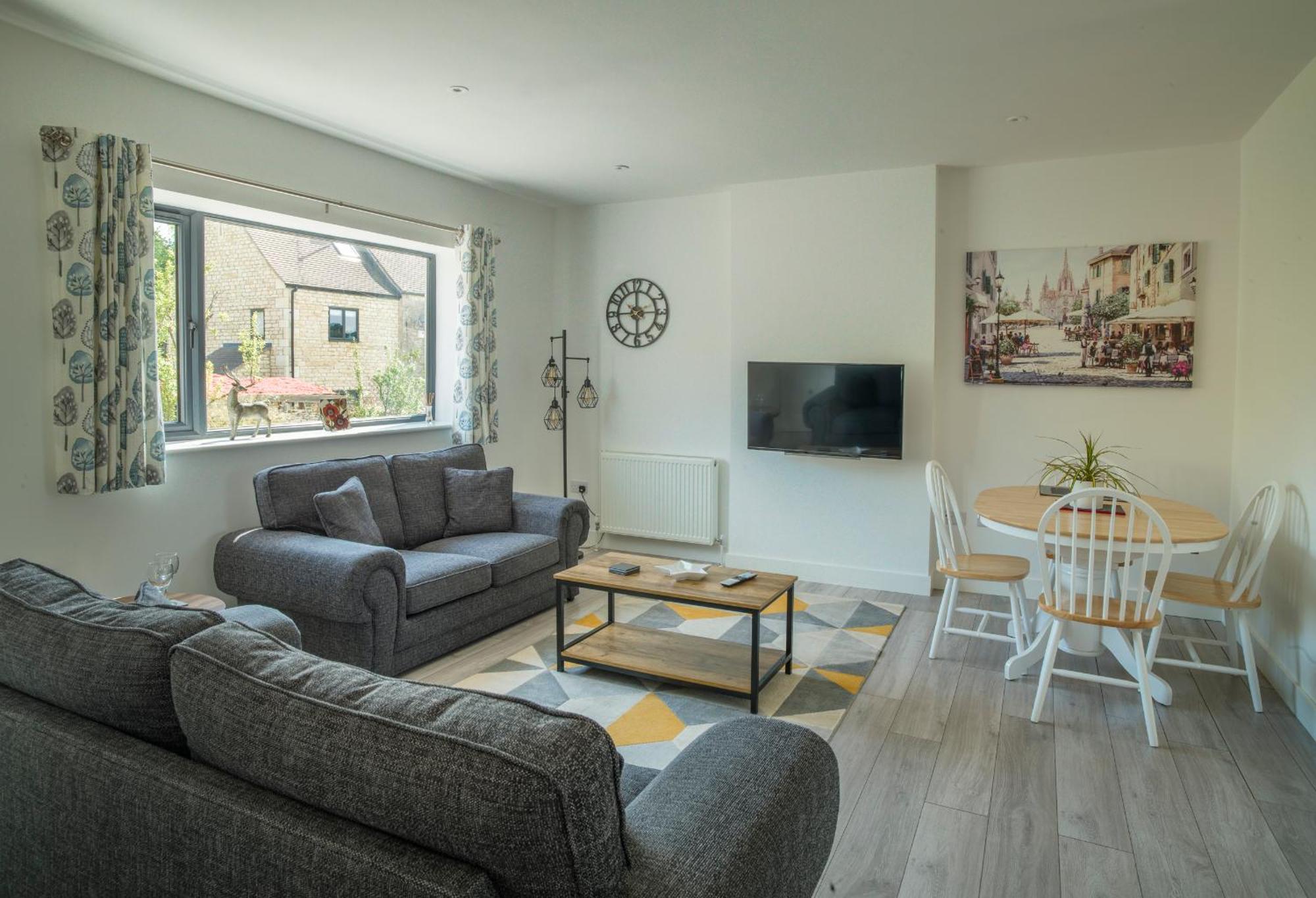 Stunning Modern Apartment In The Cotswolds Chalford Экстерьер фото